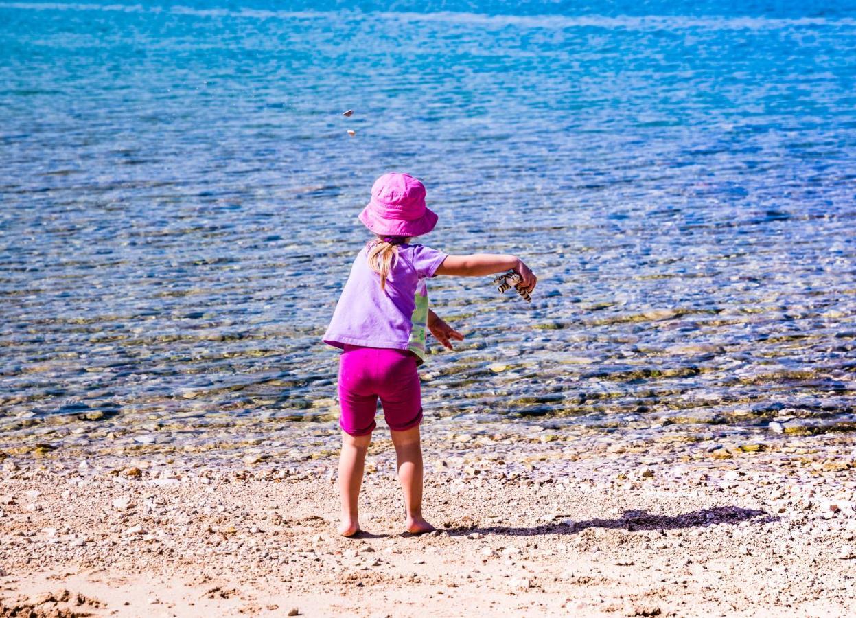 Apartmani Dina Biograd Na Moru Luaran gambar