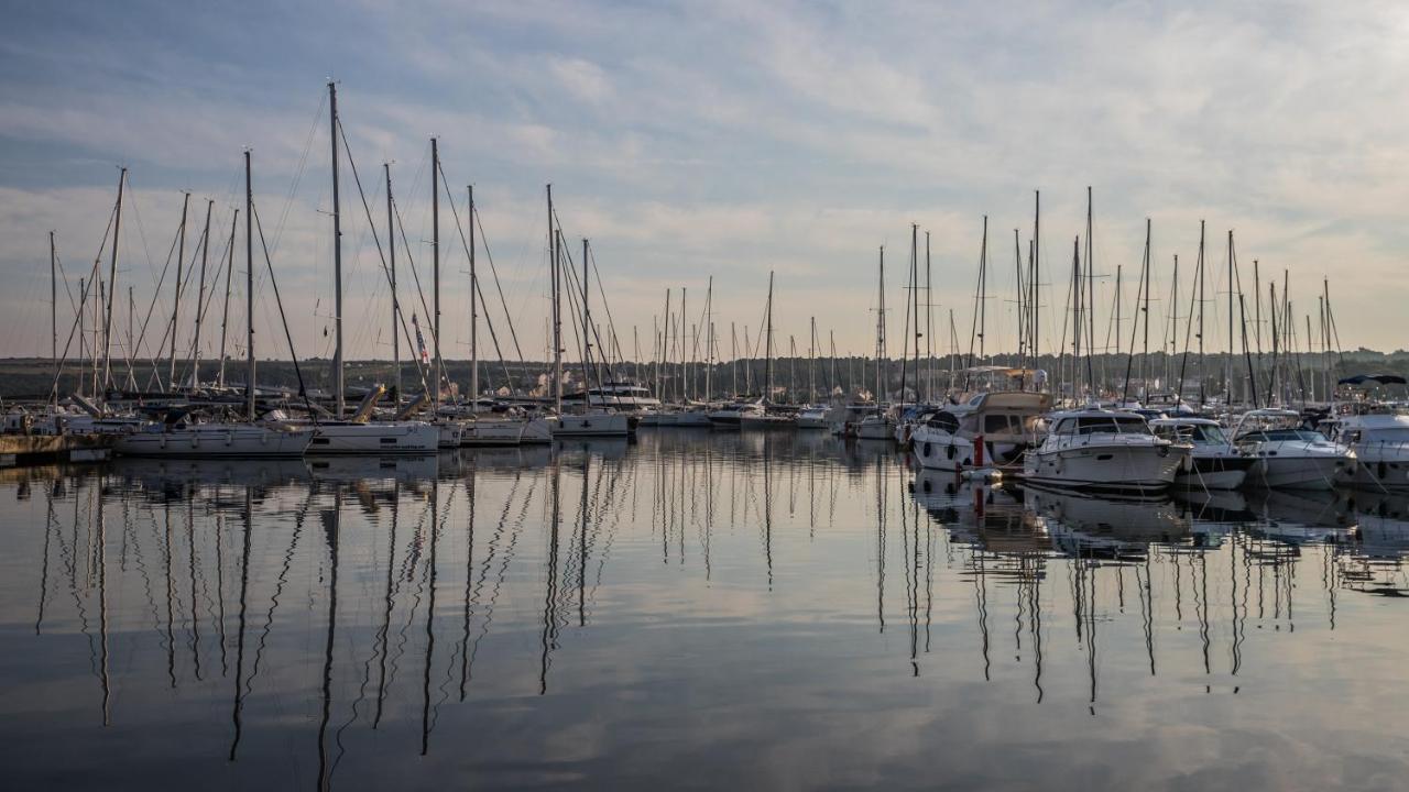 Apartmani Dina Biograd Na Moru Luaran gambar