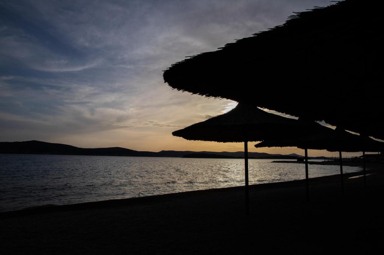 Apartmani Dina Biograd Na Moru Luaran gambar