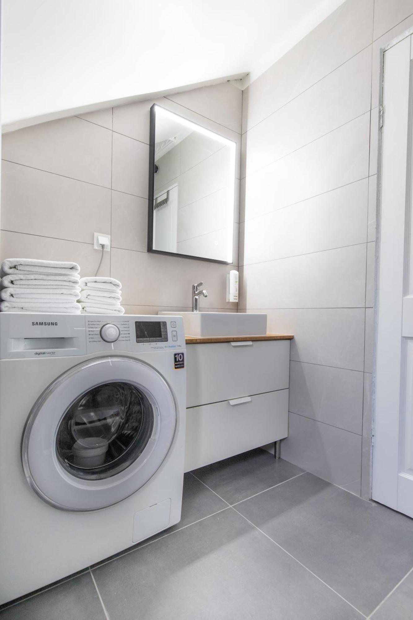 Apartmani Dina Biograd Na Moru Luaran gambar