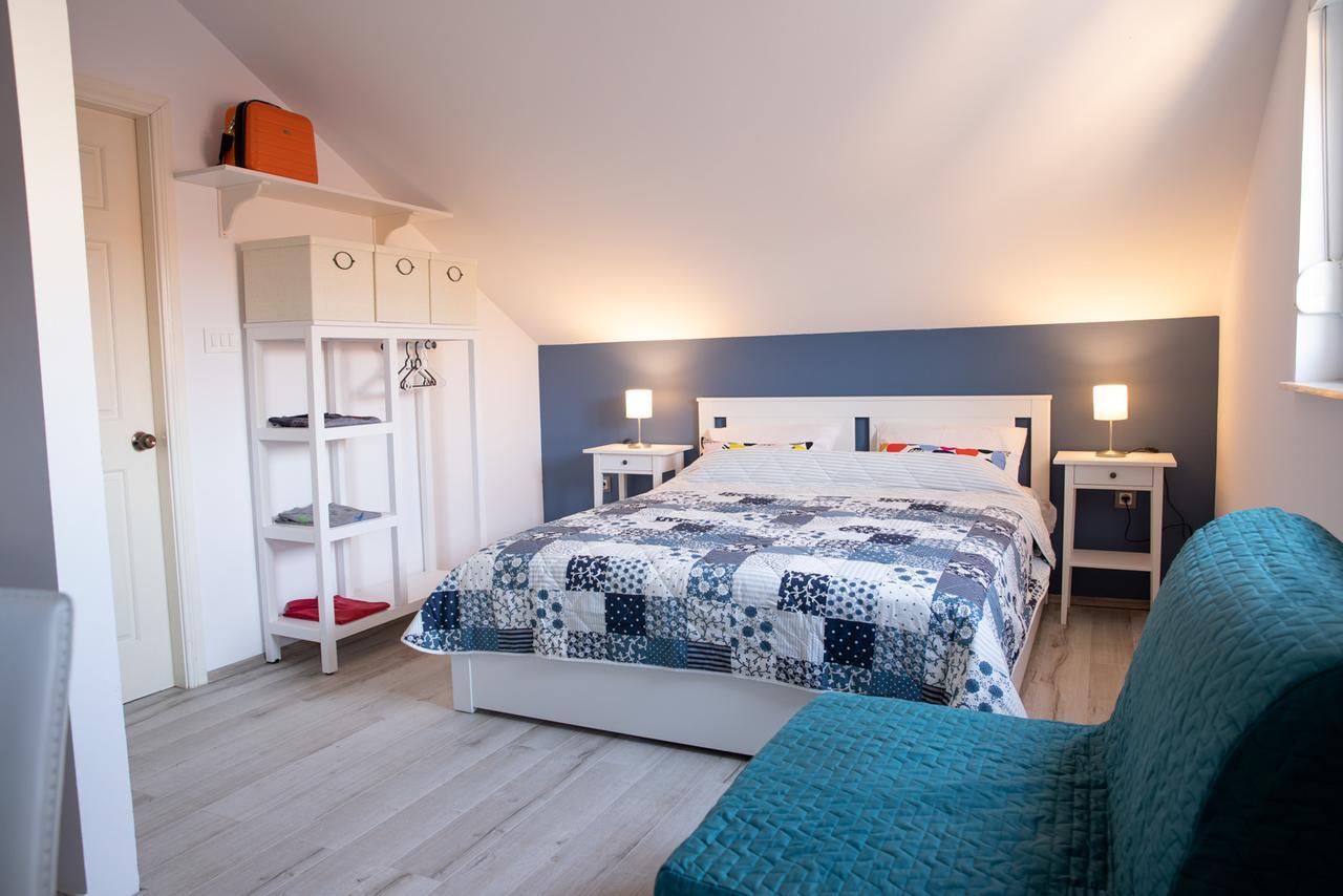 Apartmani Dina Biograd Na Moru Luaran gambar