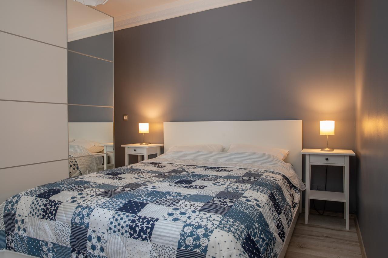 Apartmani Dina Biograd Na Moru Luaran gambar